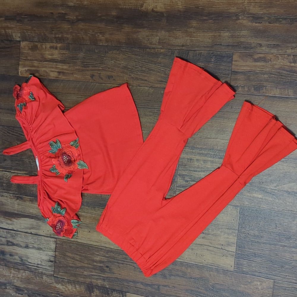 Red Rose embroidery girls set